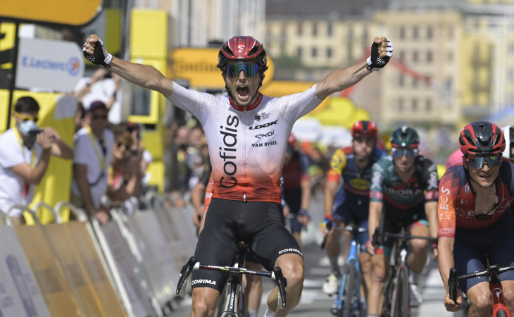 El francés Victor Lafay gana la segunda etapa del Tour de Francia